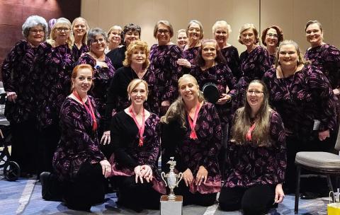 A group photo of the chorus.