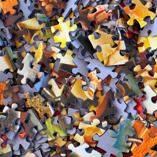 jigsaw puzzle pieces